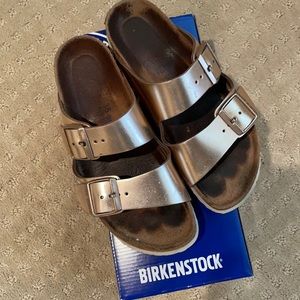 Arizona Rose Gold Metallic Birkenstocks